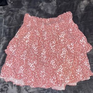 Pink frilly skirt, size medium